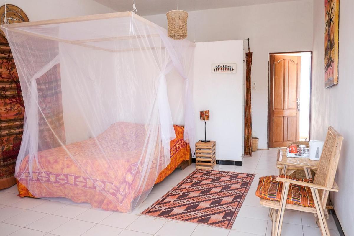 Keur Dofie Bed & Breakfast ตูบับเดียเลา ภายนอก รูปภาพ